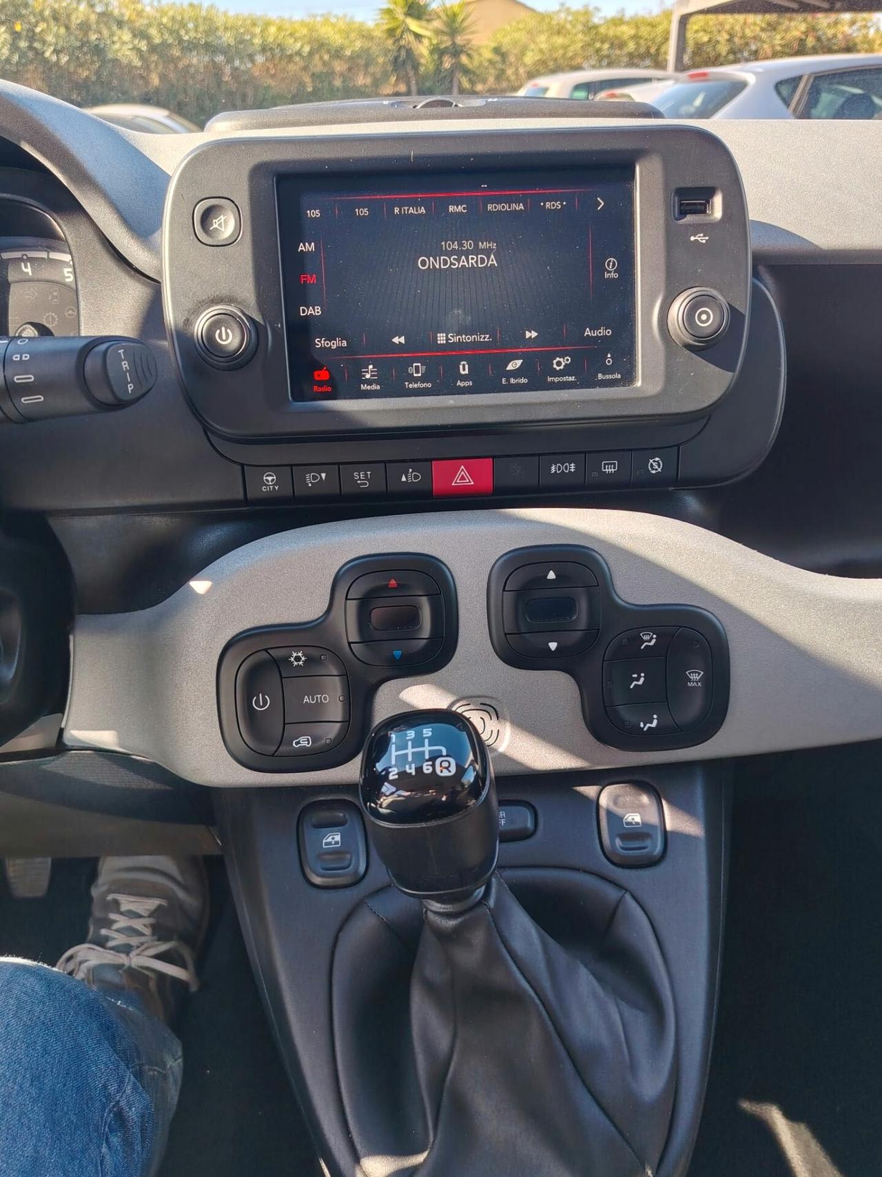 Fiat Panda 2022 - 1.0 FireFly S&S Hybrid City Cross Lb automobili