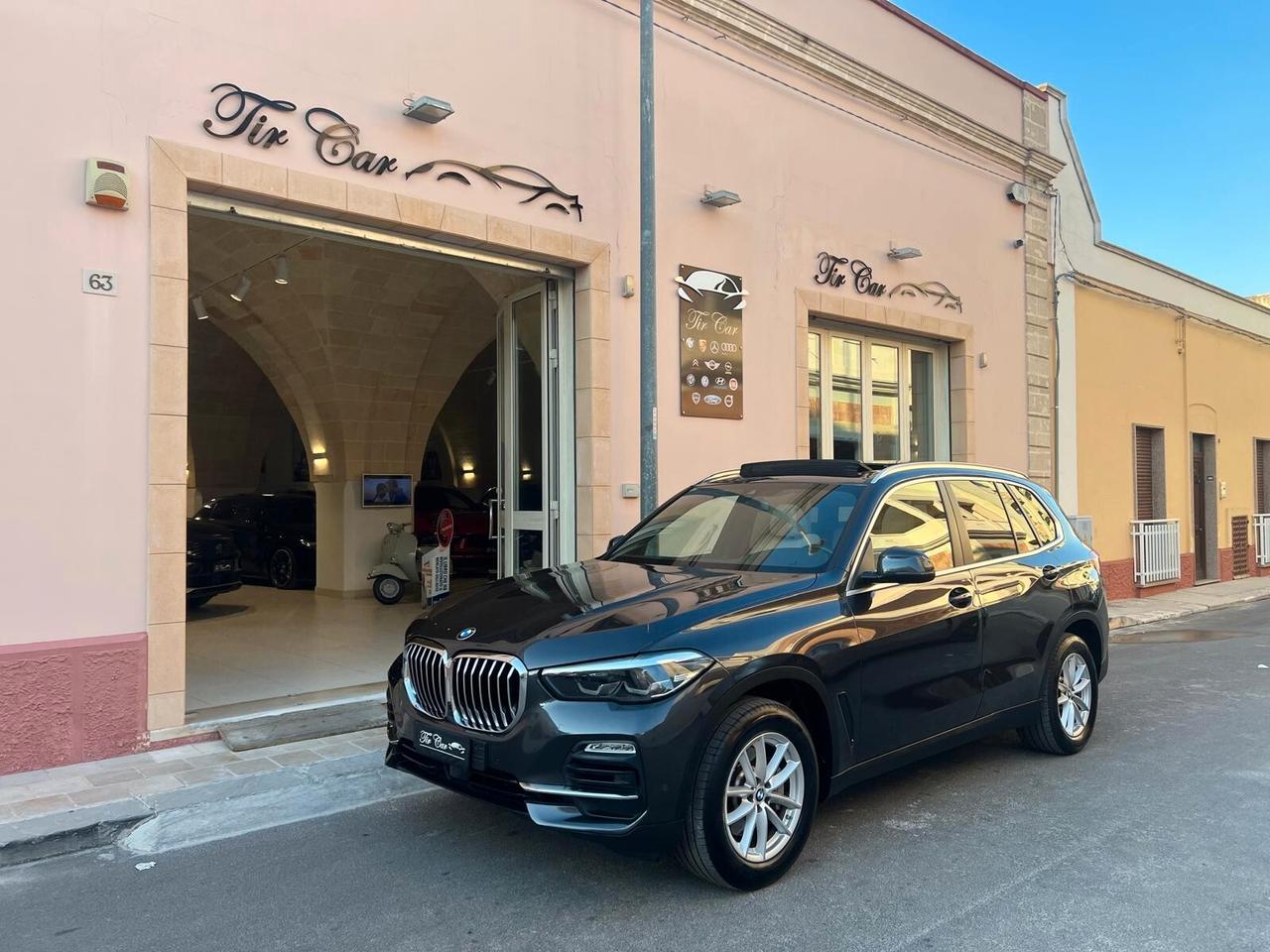 BMW X5 25D X-DRIVE 2.0 231CV TETTO PELLE NAVI CAM ANNO 2021