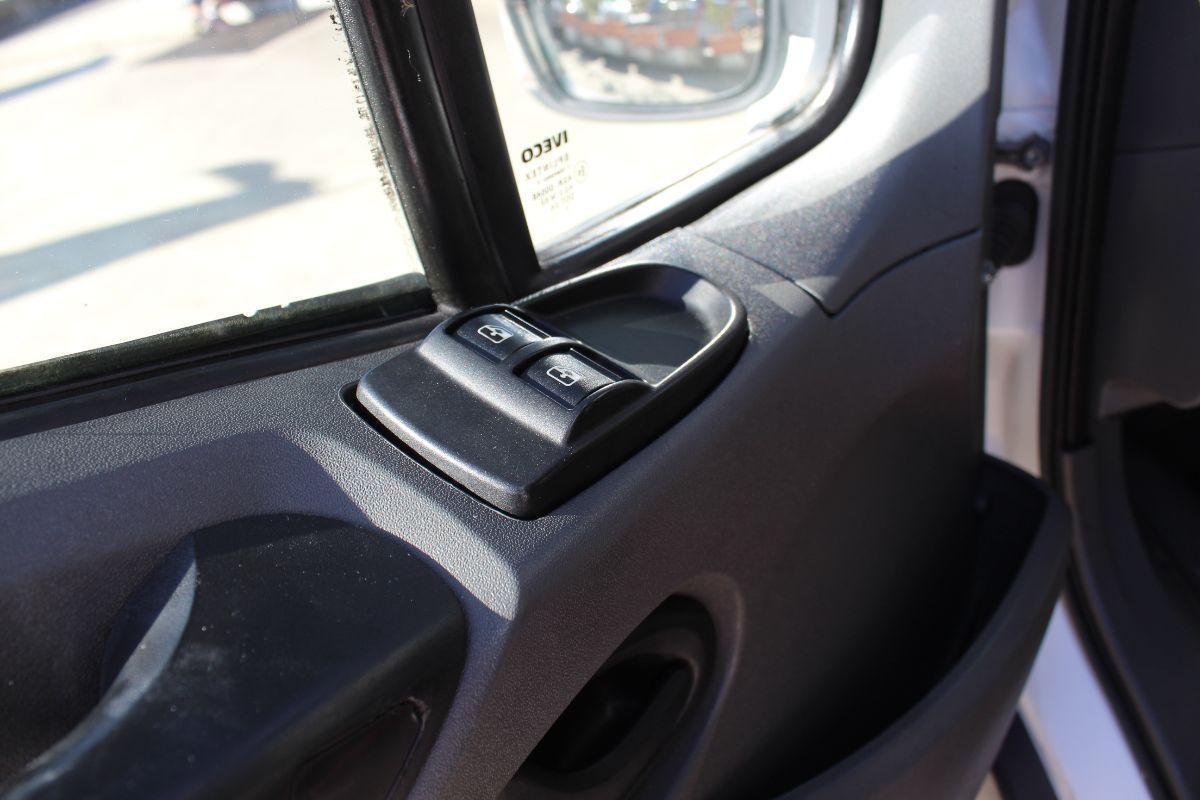 IVECO - Daily 35S11 Pari al nuovo