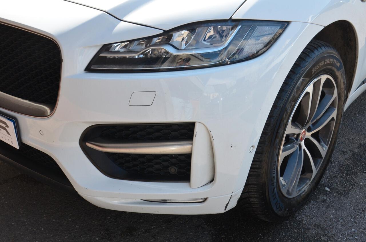 Jaguar F-Pace 2.0 D 180 CV AWD aut. R-Sport