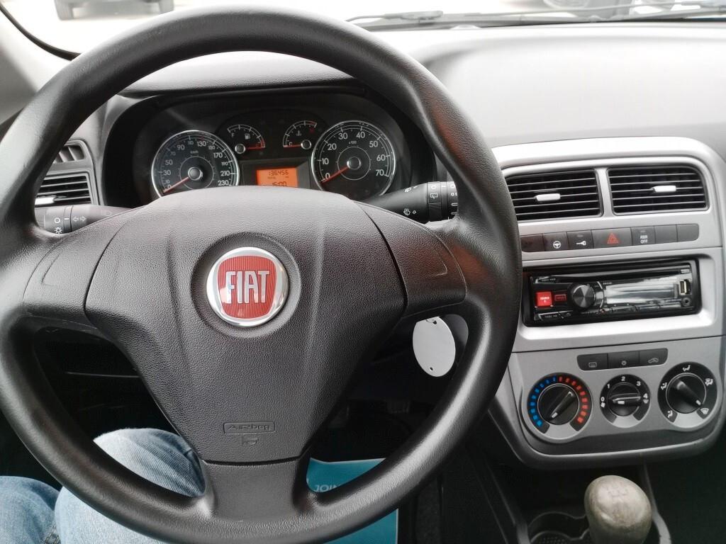 Fiat Punto 1.3 MJT II 75 CV 5 porte Street N1