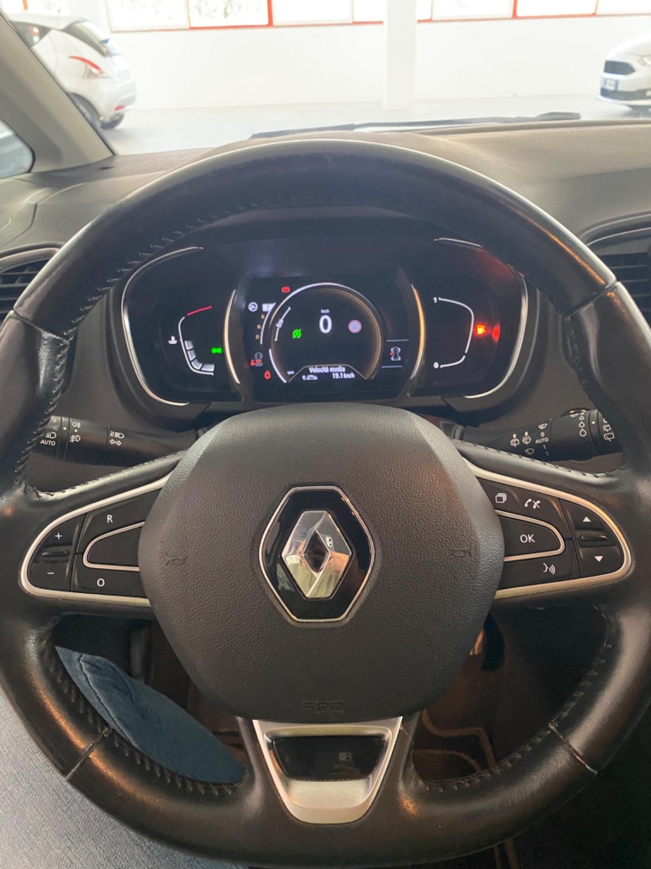 Renault Grand Scenic dCi 8V 110 CV Energy Sport Edition2