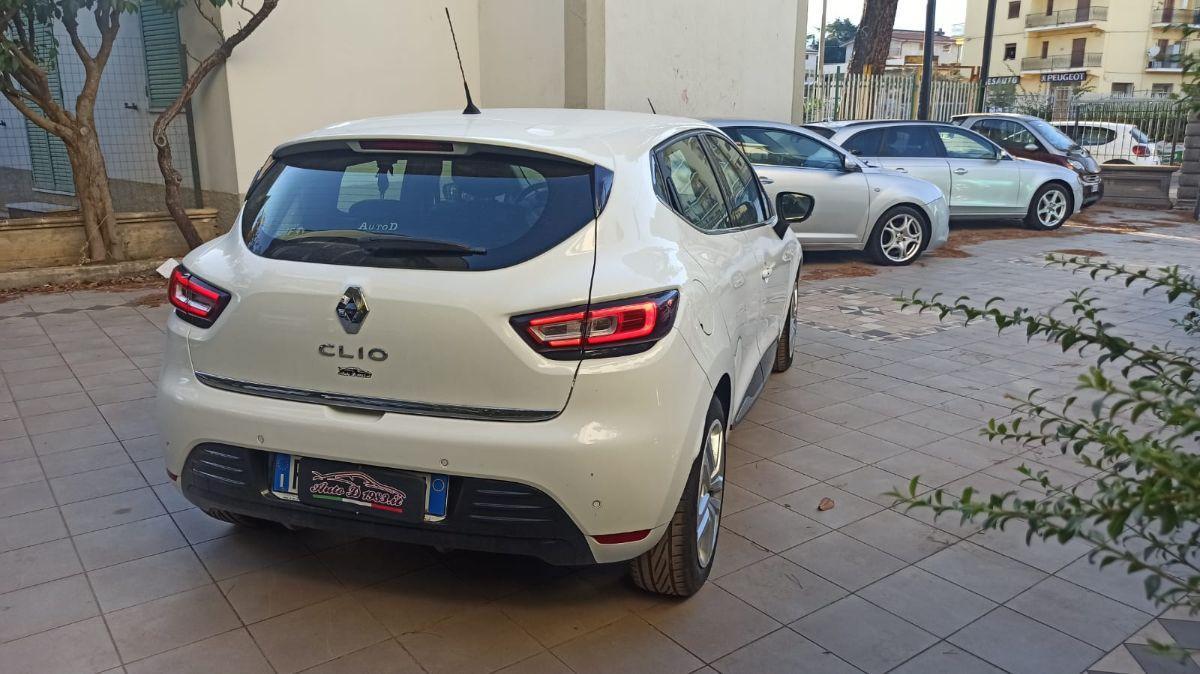 RENAULT - Clio - 1.5 dCi 8V 75 CV S&S 5p. Live