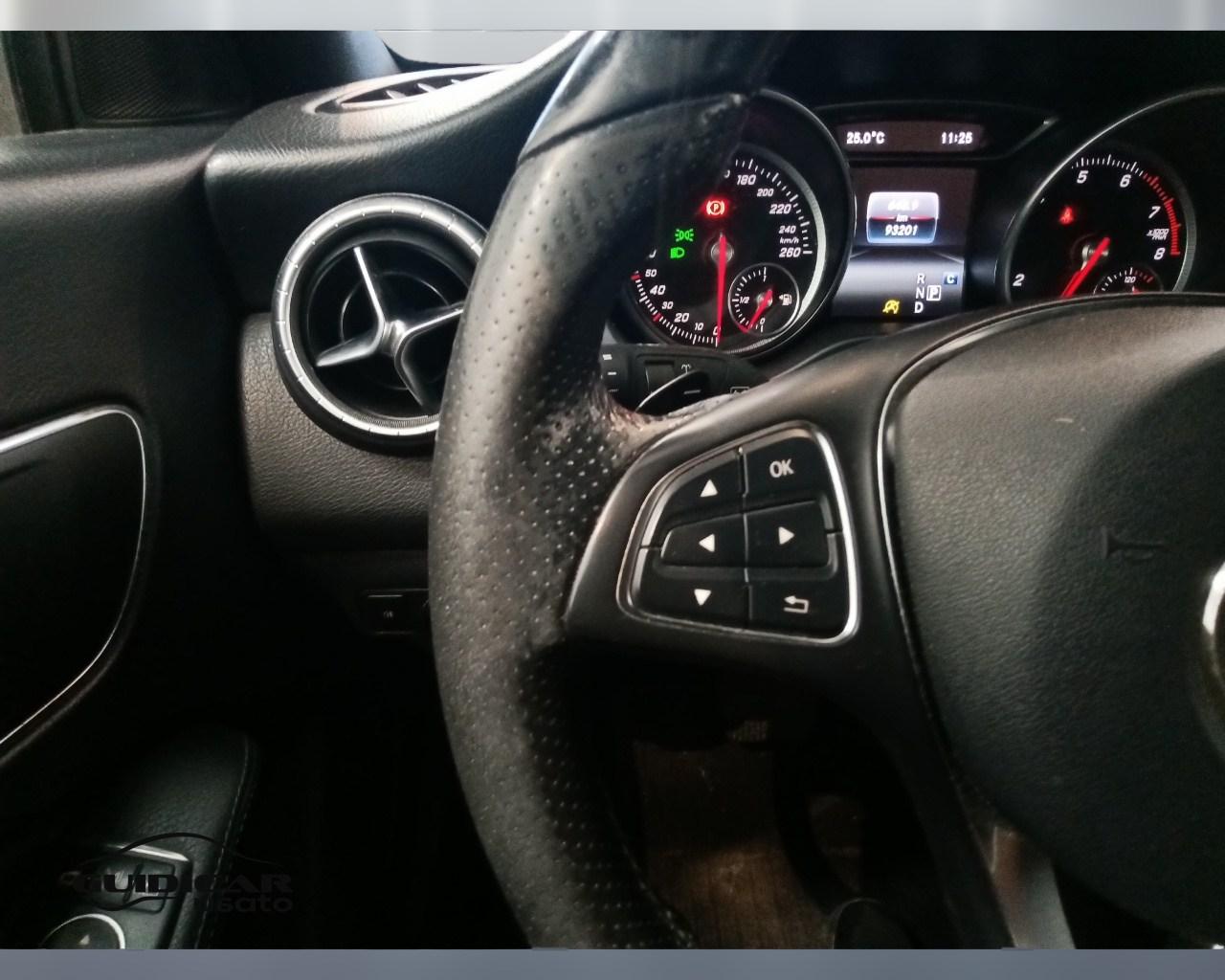 Mercedes-Benz CLA Shooting Brake - X117 - CLA Shooting Brake 180 Sport