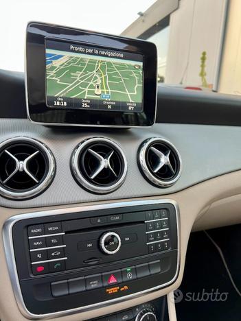 MERCEDES-BENZ GLA 200 d Automatic Enduro Activit