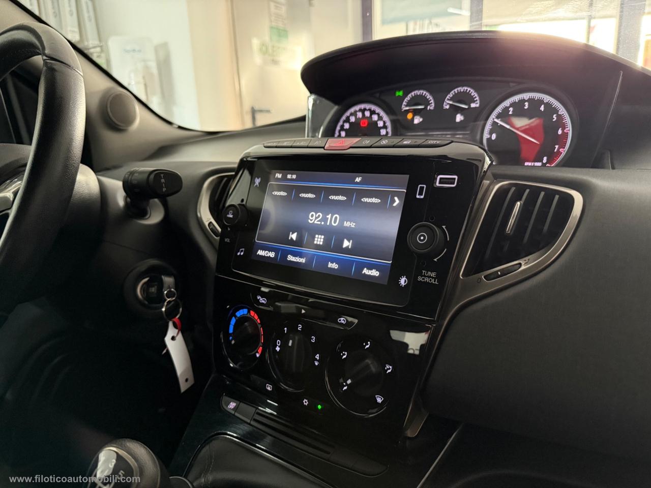 LANCIA Ypsilon 1.0 FireFly 5p.S&S Hybryd Gold IBIRDA | USATO GARANTITO