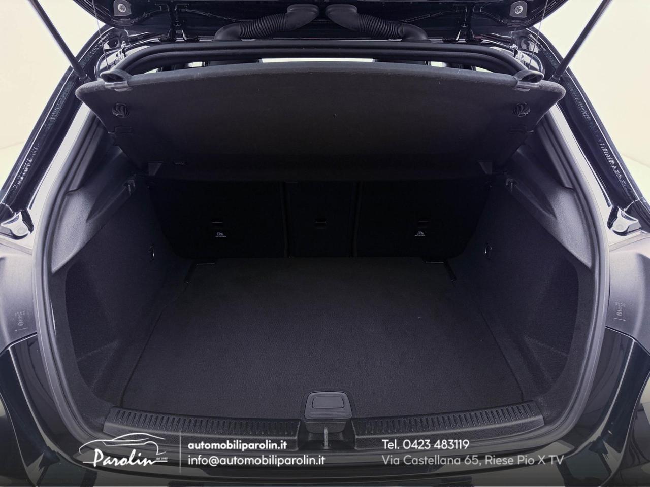 Mercedes-Benz A 180 d Premium Night Edition AMG LED