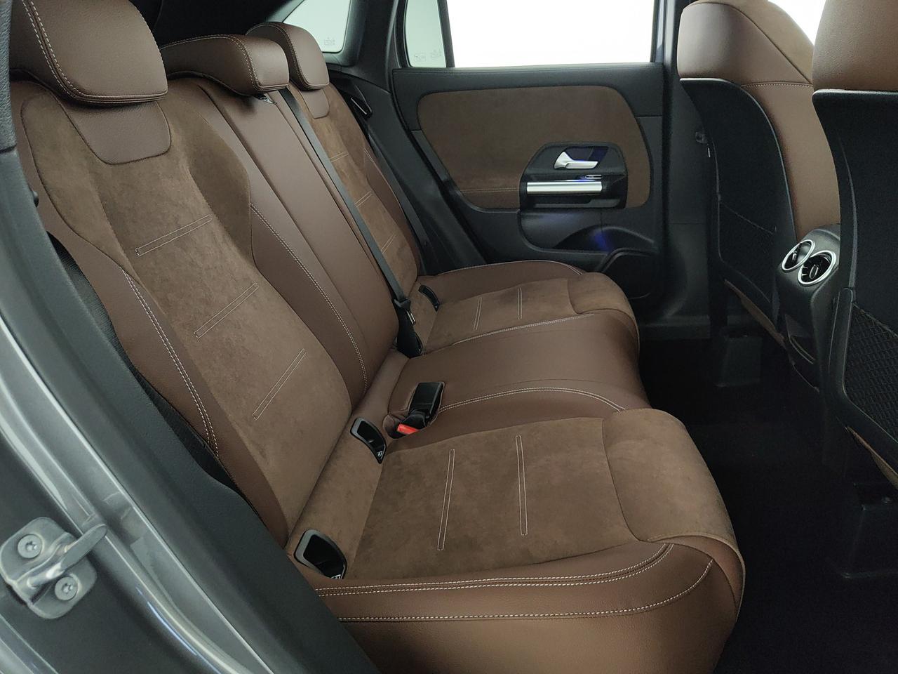 Mercedes-Benz GLA 200 d 4MATIC
