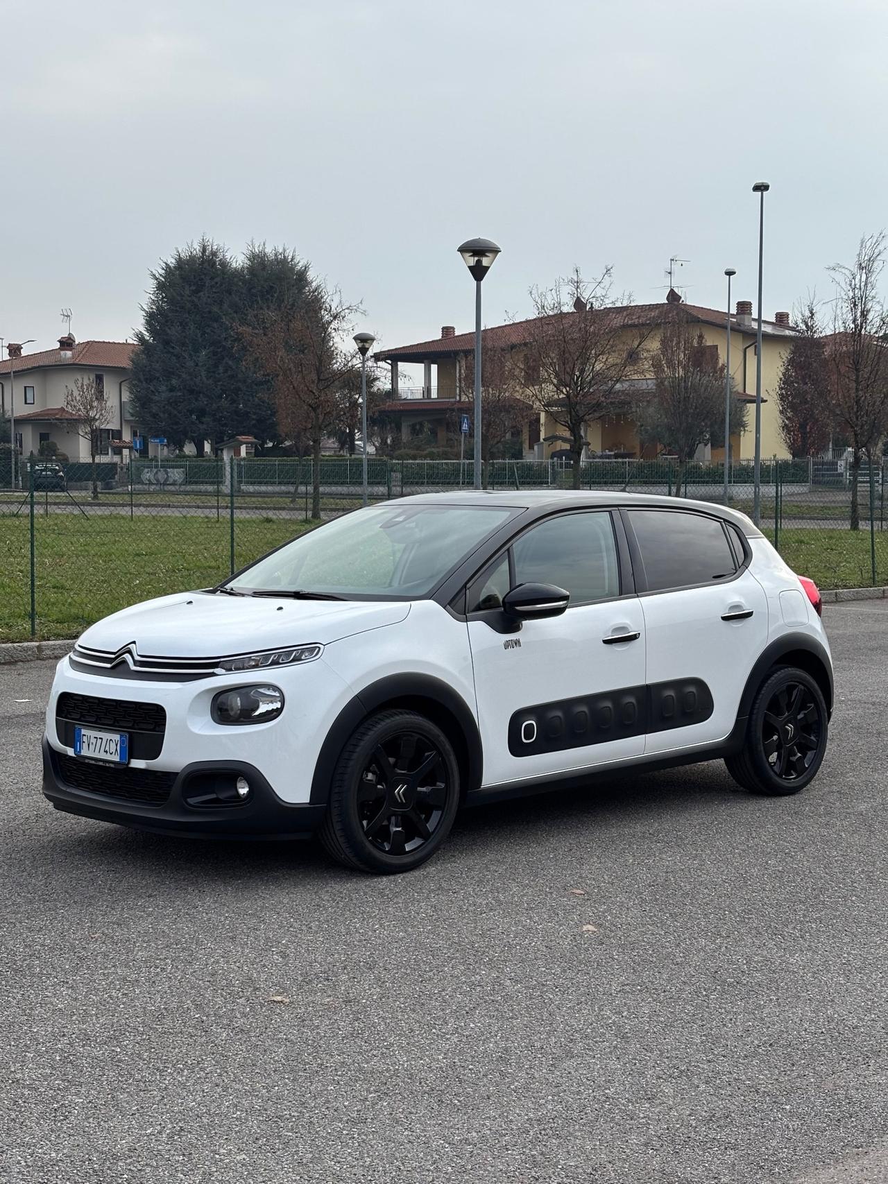 Citroen C3 PureTech 82 S&S Uptown