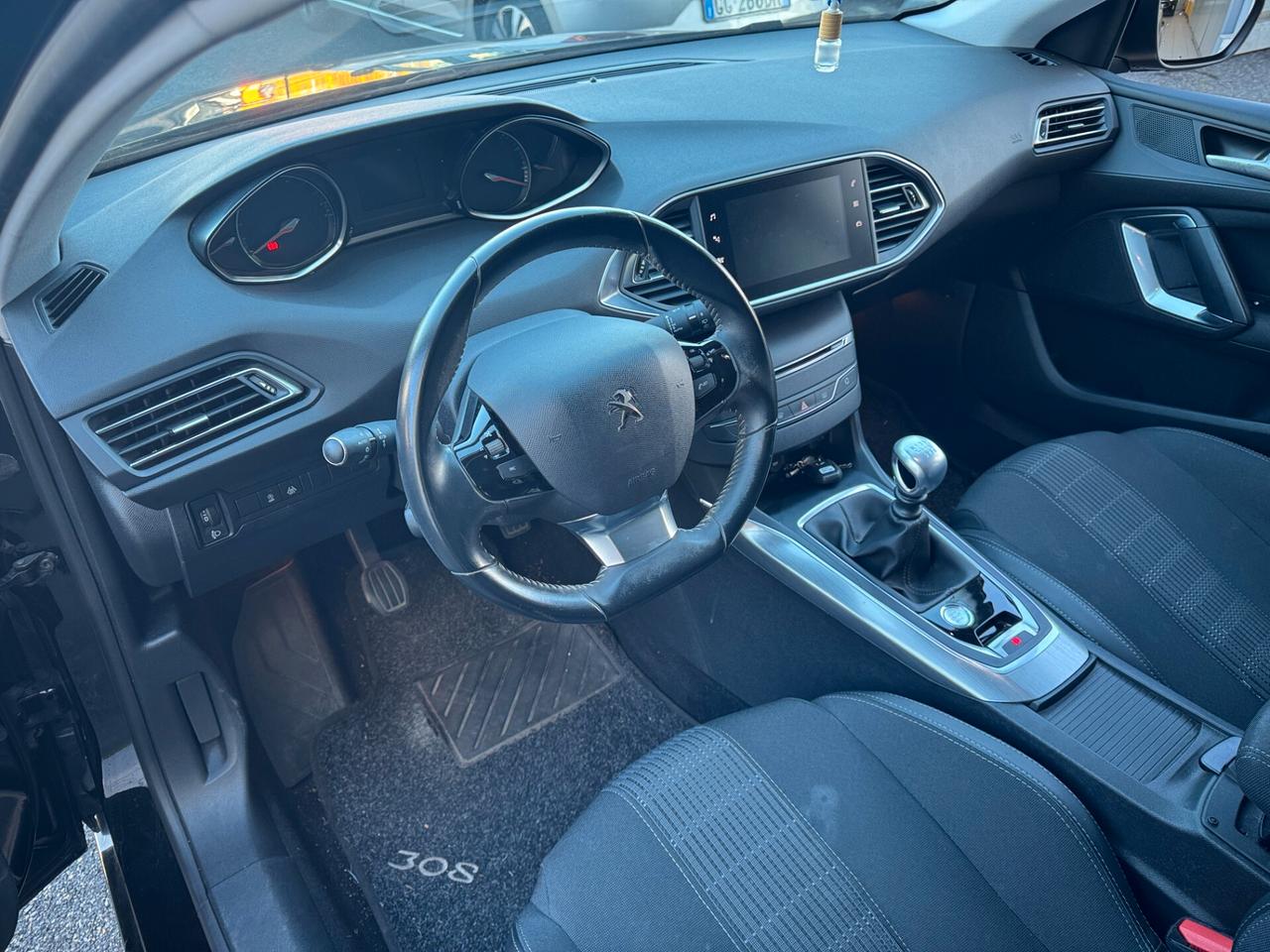 PEUGEOT 308 PureTech Turbo 130 S&S Allure UNICO PROPRIETARIO