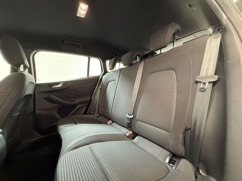 Ford Focus 1.0 EcoBoost Hybrid 125 CV SW ST Line