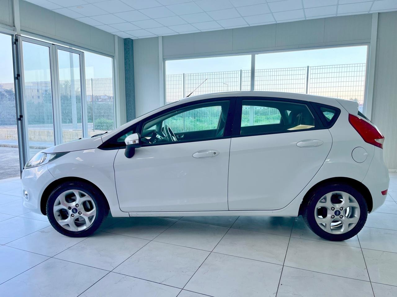 Ford Fiesta 1.4 TDCI 5 PORTE