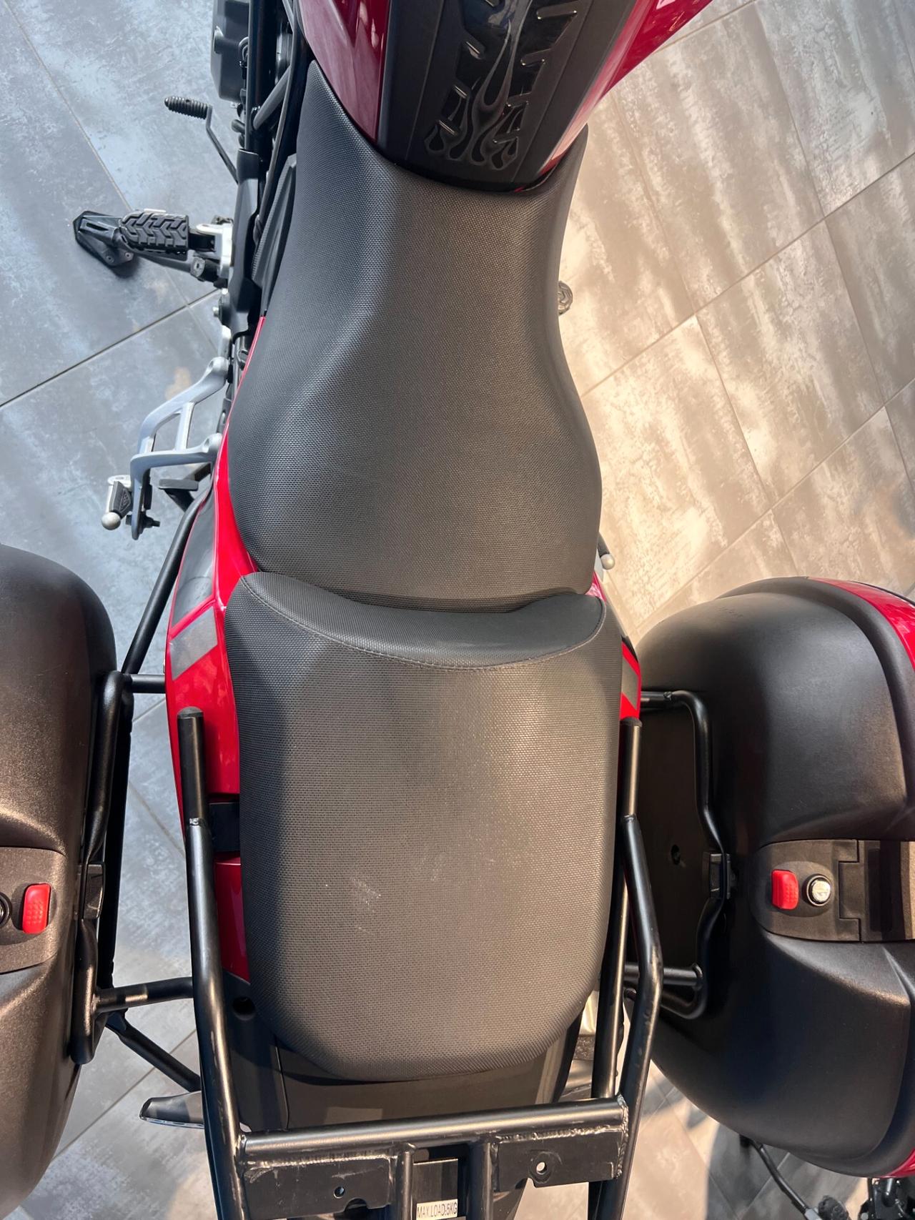 Benelli TRK 502 X + ACCESSORI
