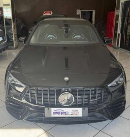 Mercedes-Benz A 45 AMG 2.0 421 CV TURBO AUTO 4 MATIC AMG PERFORMANCE