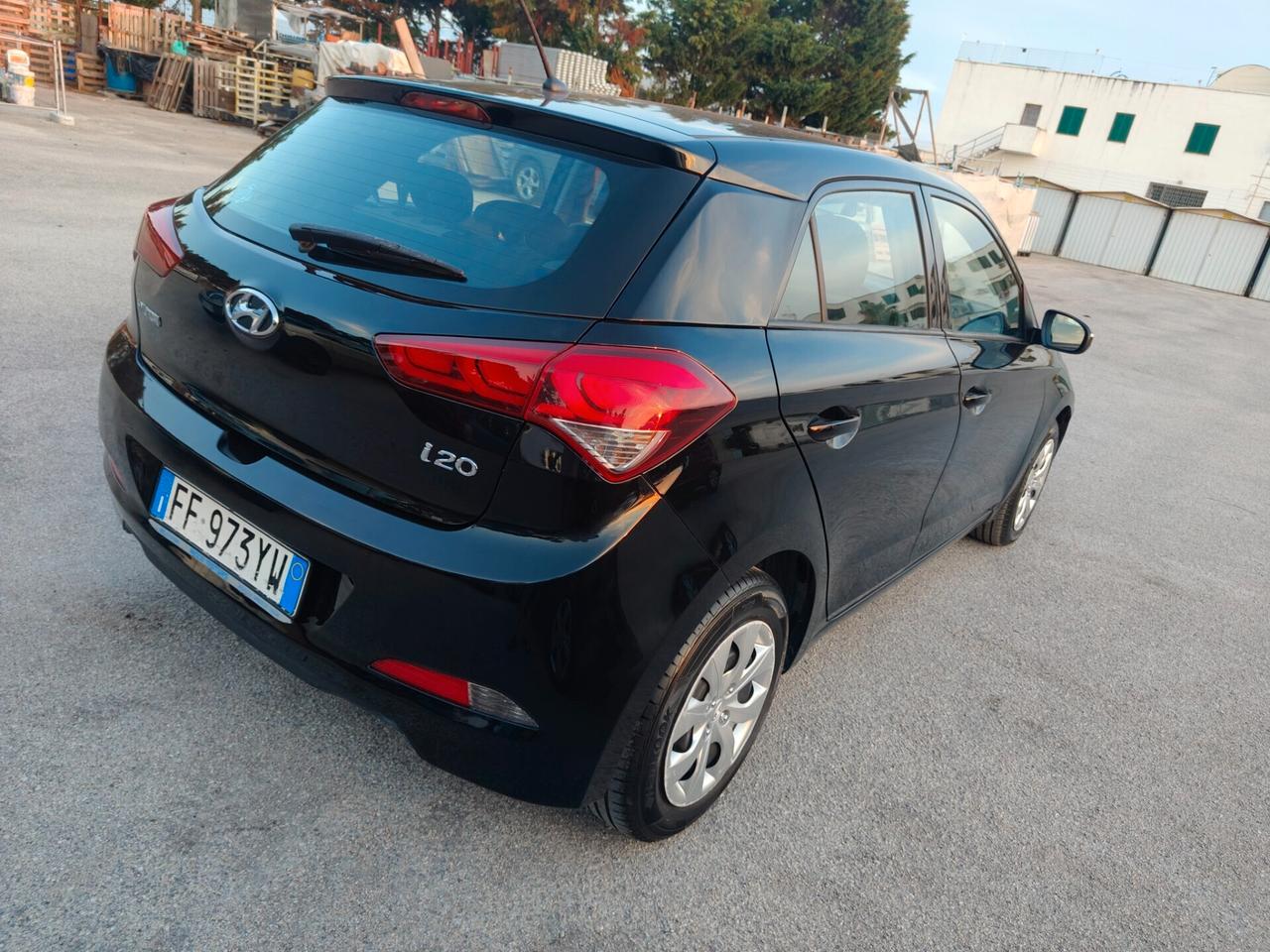 Hyundai i20 1.1 CRDi 5p Comfort KM54.000