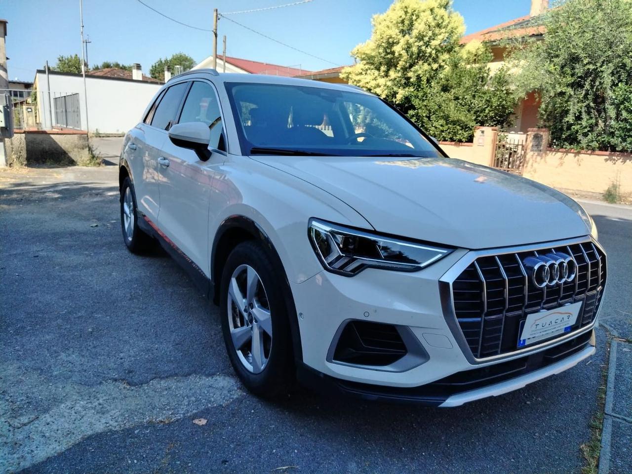Audi Q3 S Line 2.0 35 TDI #5885