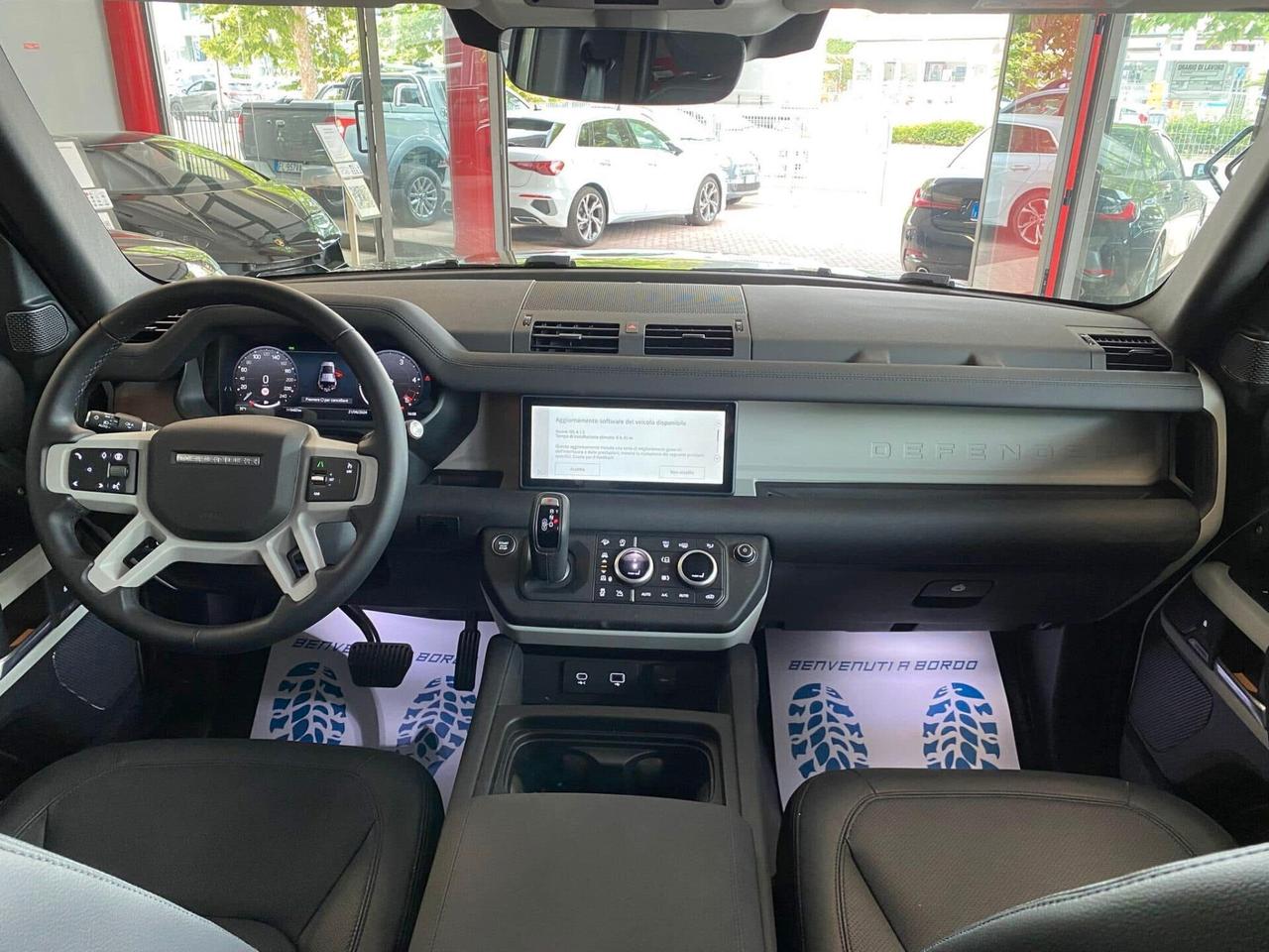 Land Rover Defender 110 3.0D I6 200 CV AWD Auto SE Autocarro N1