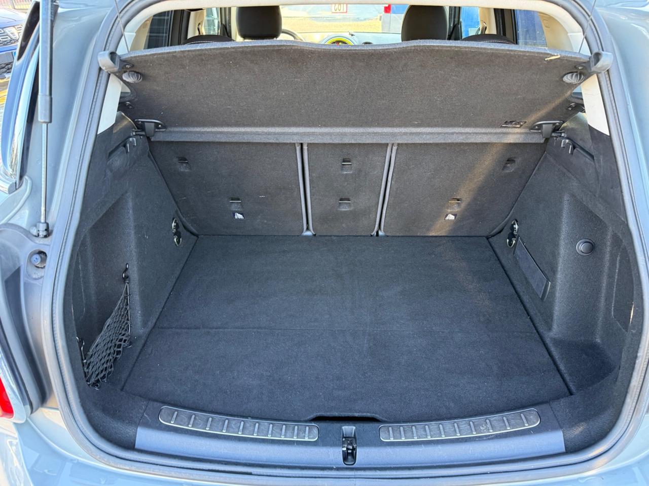 Mini Cooper Countryman 1.5 Hype GANCIO TRAINO