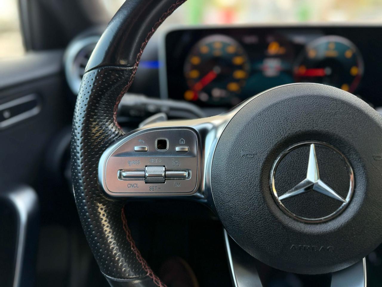 Mercedes-benz A 180 d Automatic Premium/18/BELLA