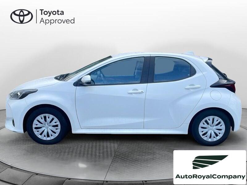 Toyota Yaris Hybrid Active MY22