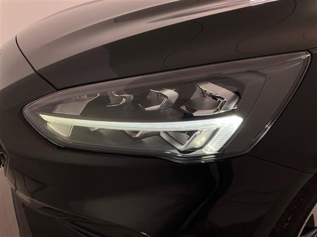 FORD Focus 5 Porte 1.0 EcoB. 125cv ST-Line e-Sh. Motore NUOVO