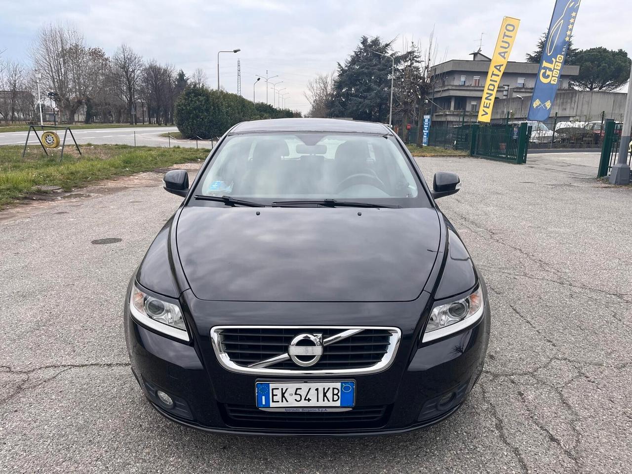 Volvo V50 D2 POLAR