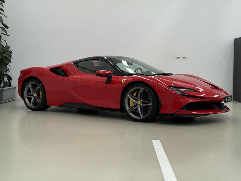 Ferrari SF90 SF90 Spider