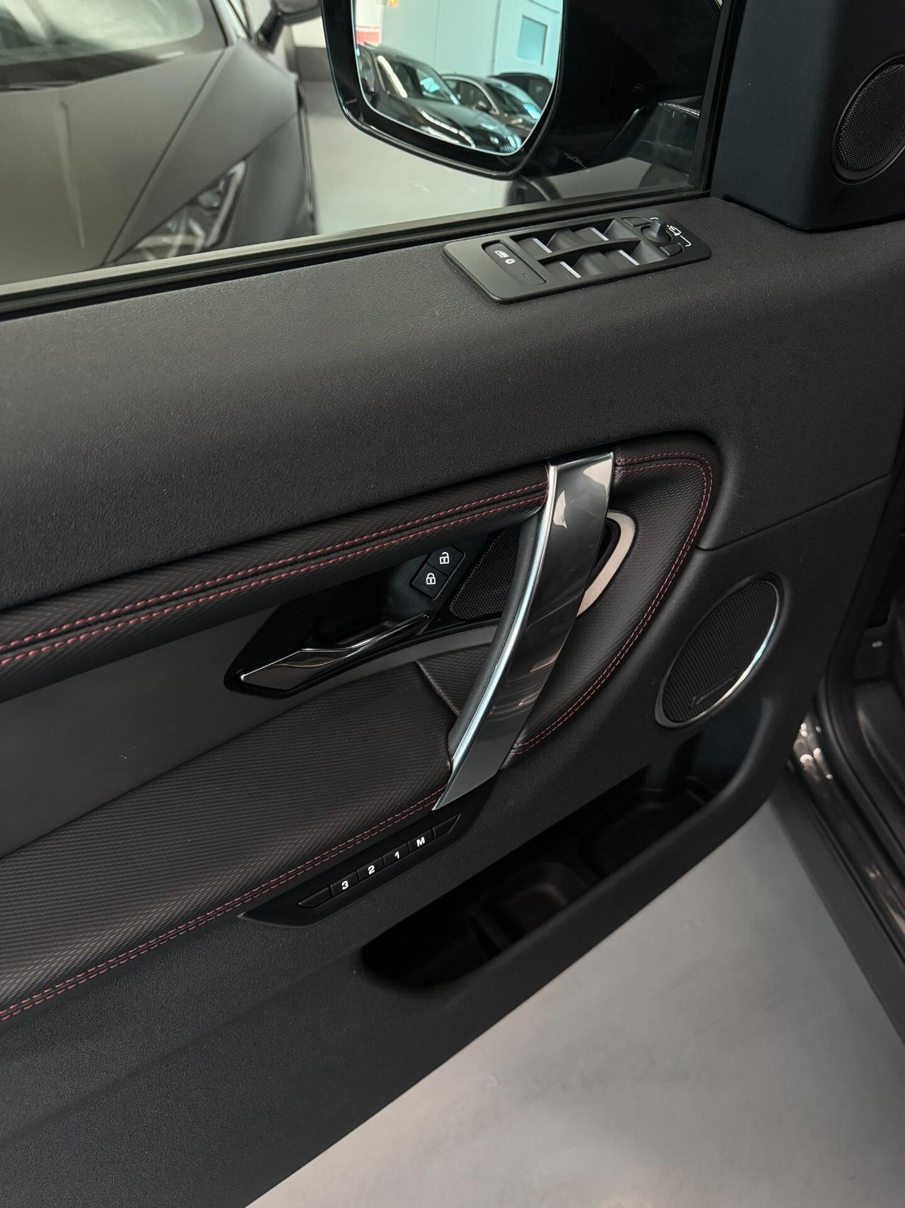 Land Rover Discovery Sport R-Dynamic SE awd 2.0cc 163cv CarPlay Cerchi da 20"