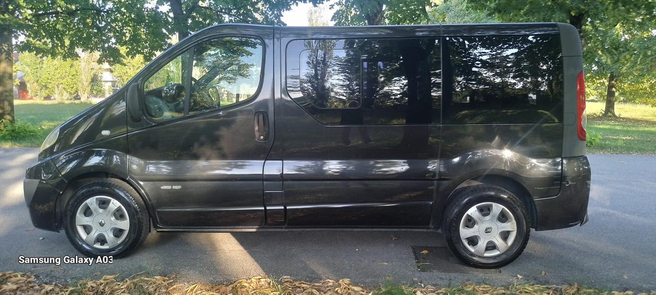 Renault 7 posti 2.0 dCi Passenger Confort