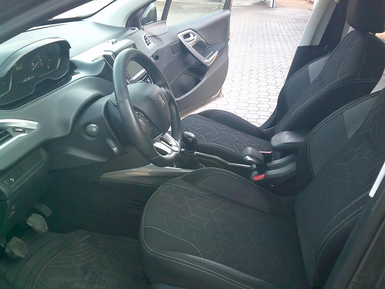 Peugeot 2008 PureTech 82 Active*Tagliandata*Ok Neopatentati*