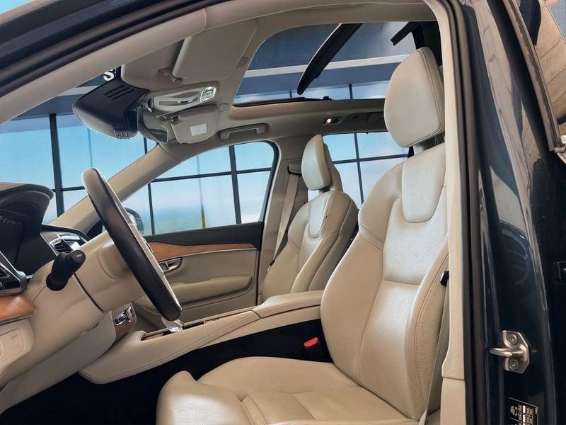 Volvo XC90 B5 (d) AWD Geartronic 7 posti Inscription