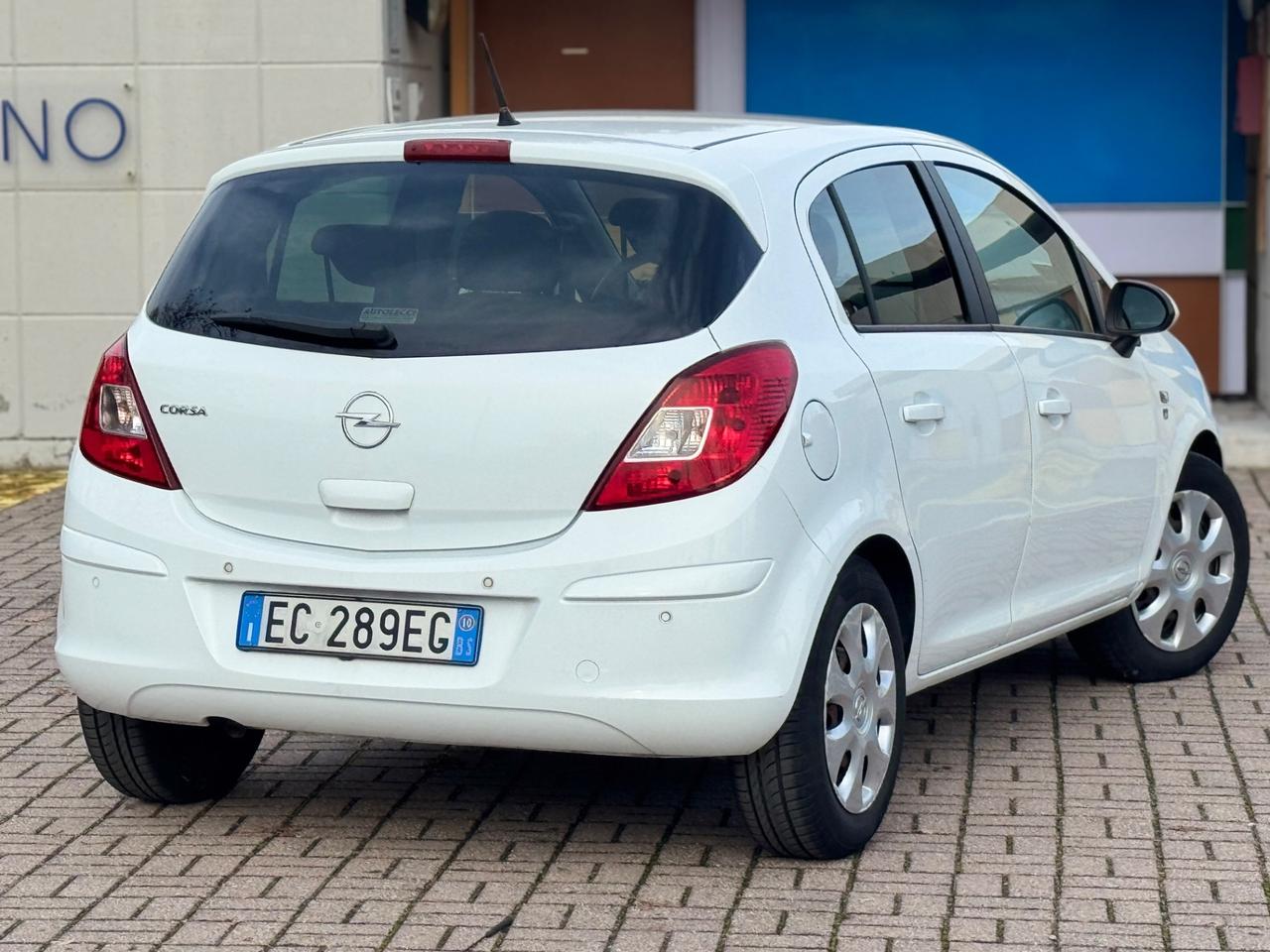 Opel Corsa 2010 1.2 Benzina – 3201471147