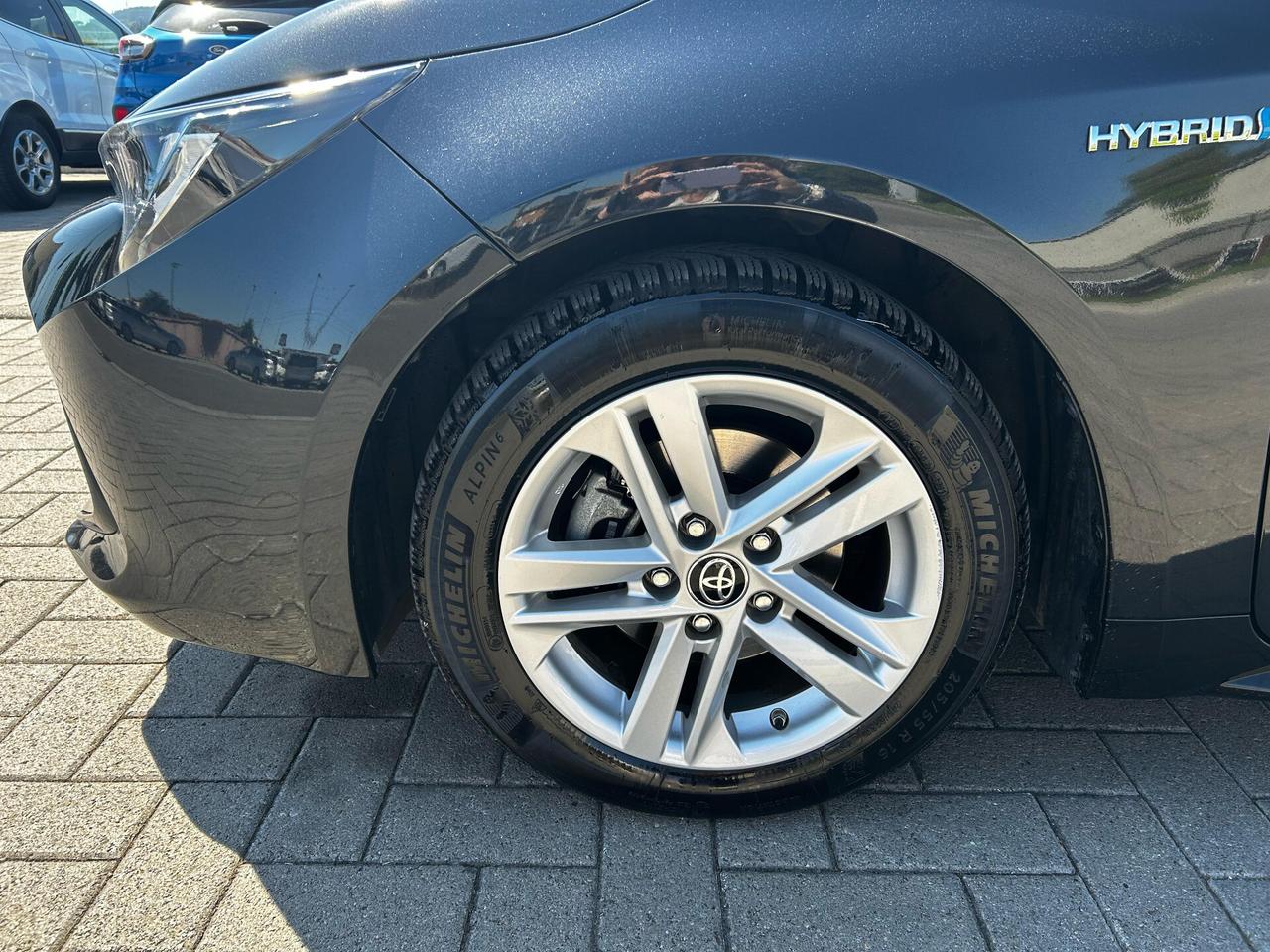 Toyota Corolla SW Touring Sports 1.8 Hybrid