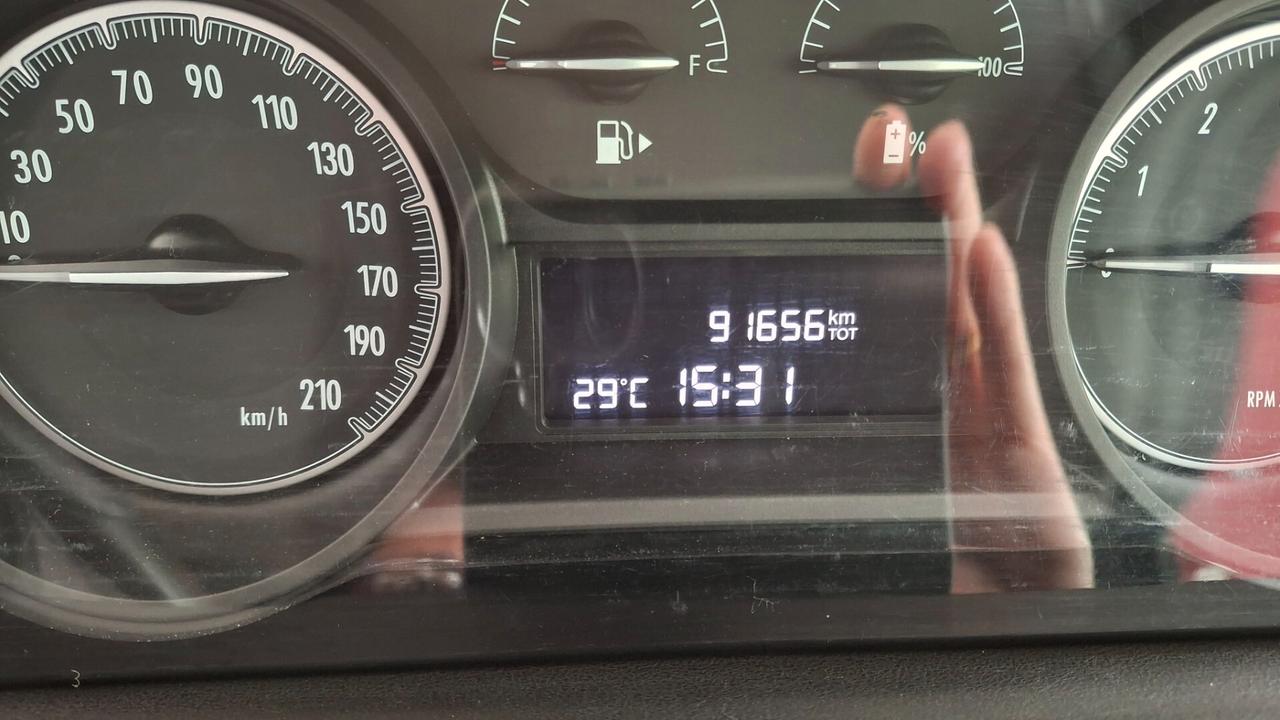 Lancia Ypsilon 1.0 FireFly 5 porte S&S Hybrid Gold