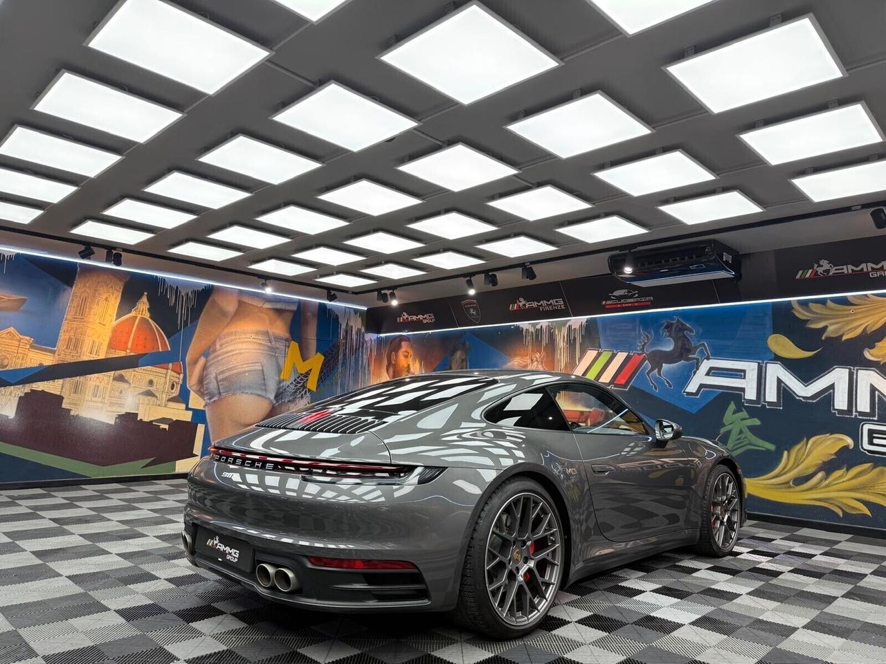 Porsche 911 Carrera 4S (130)