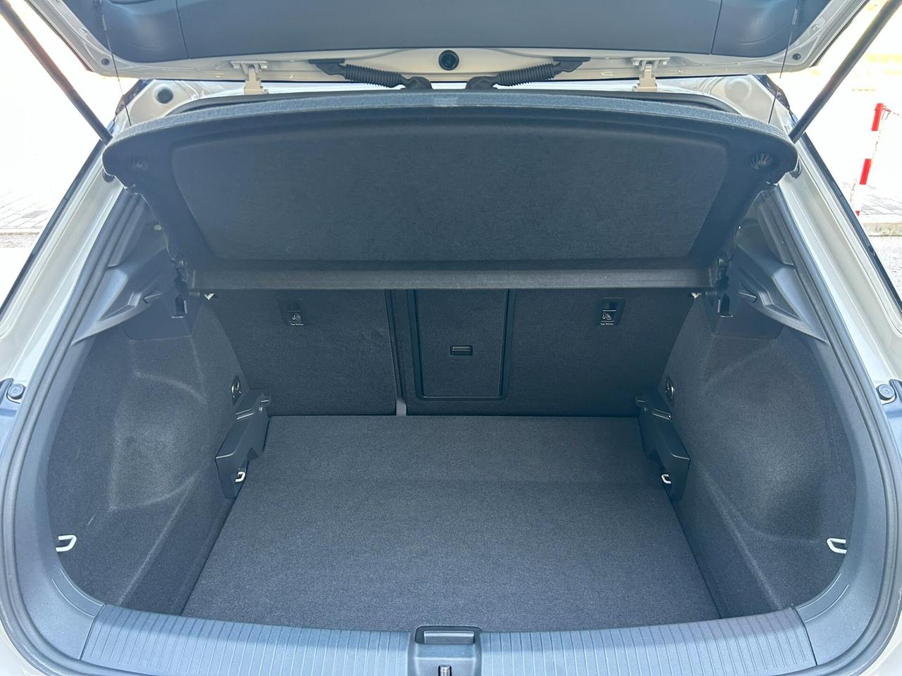 VW T-ROC 2.0 TDI 116CV Style - CAMBIO MANUALE