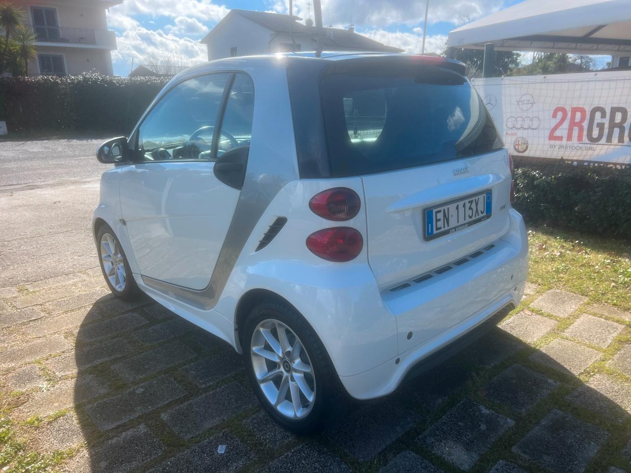 Smart ForTwo 1000 52kW MHD passion-2012