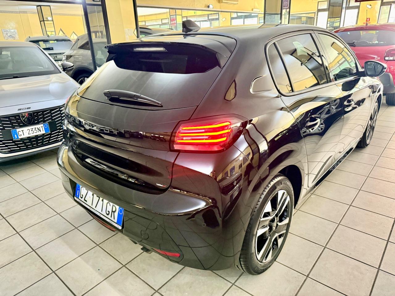 Peugeot 208 PureTech 100 Stop&Start 5 porte Allure