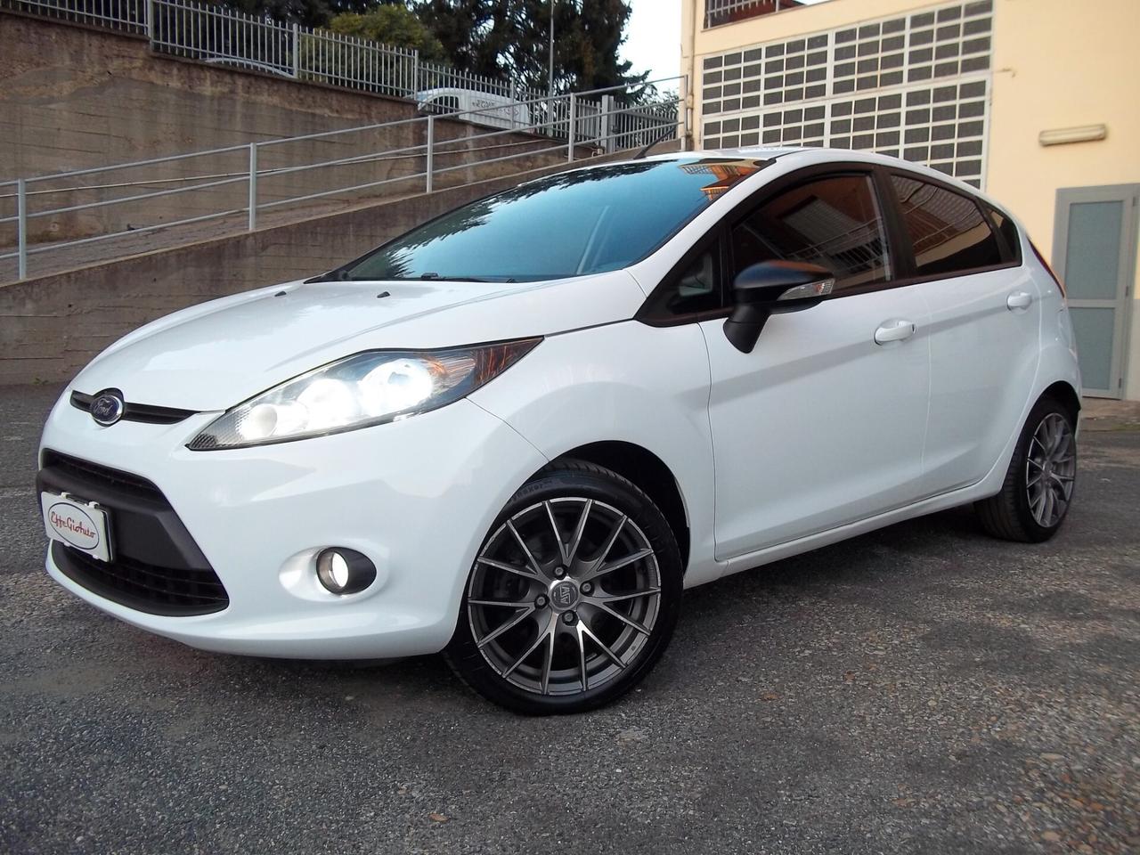 Ford Fiesta 1.2 16v 5p GPL valido sino al 2026 ok neopatentati E5