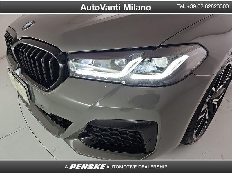 BMW Serie 5 530d 48V xDrive Touring Msport