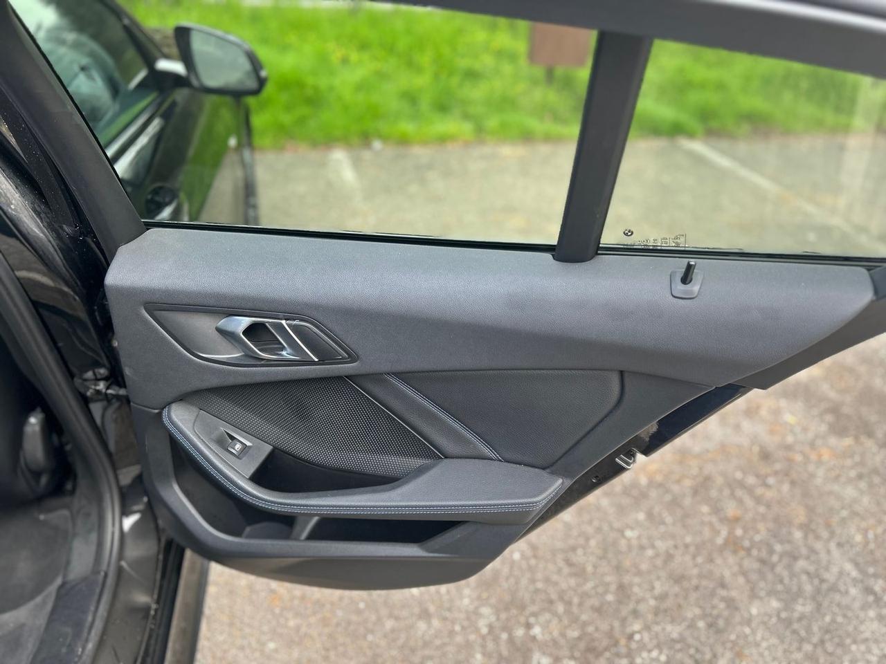 Bmw 118 M Sport 118 d #9871