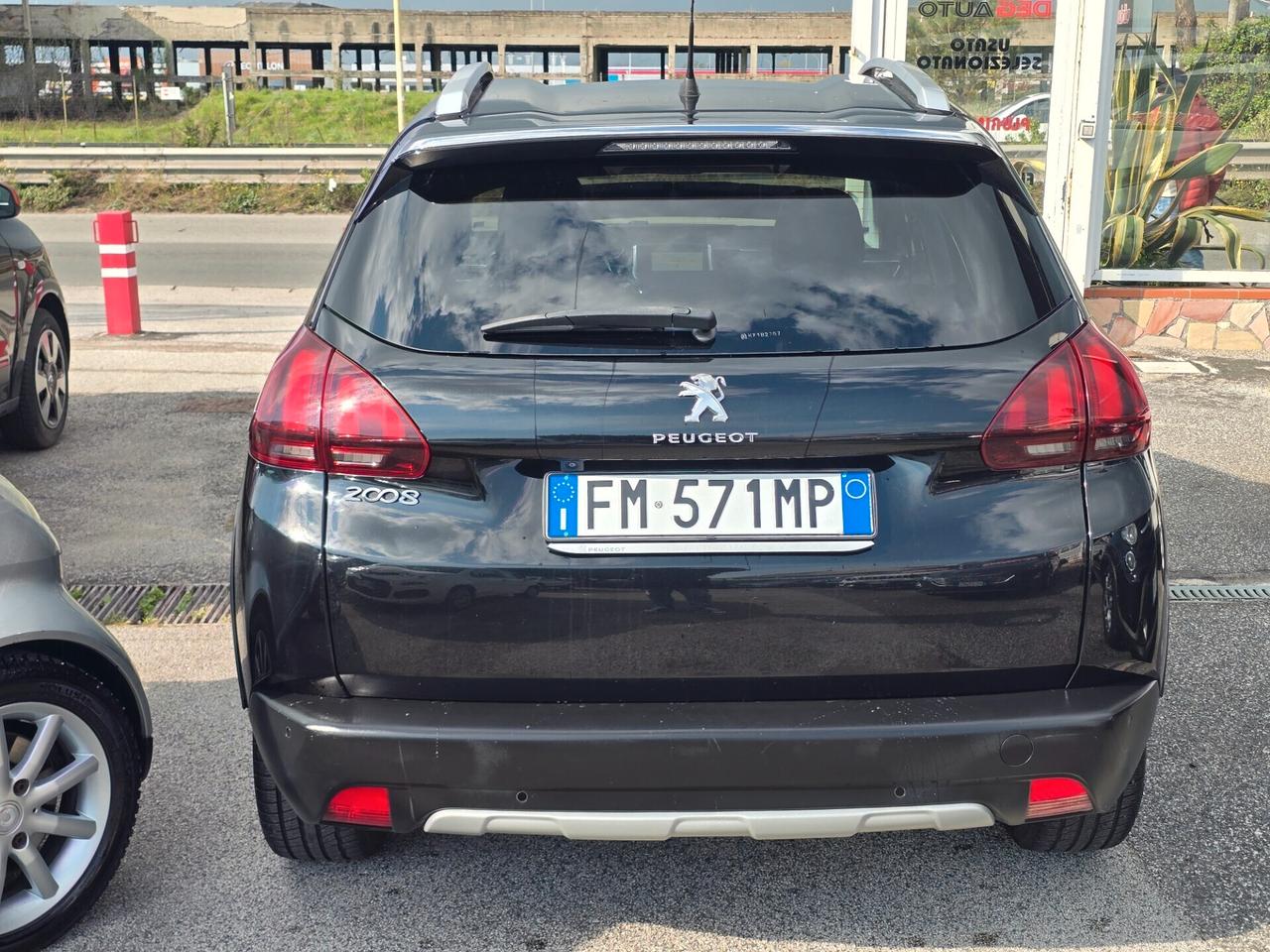 Peugeot 2008 BlueHDi 100cv Allure