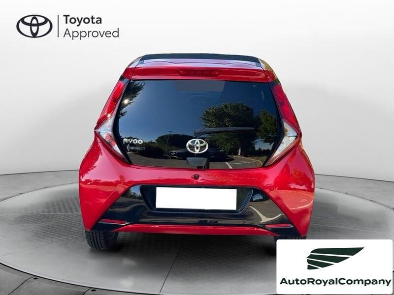 Toyota Aygo 1.0 VVT-i x-clusiv red style MMT