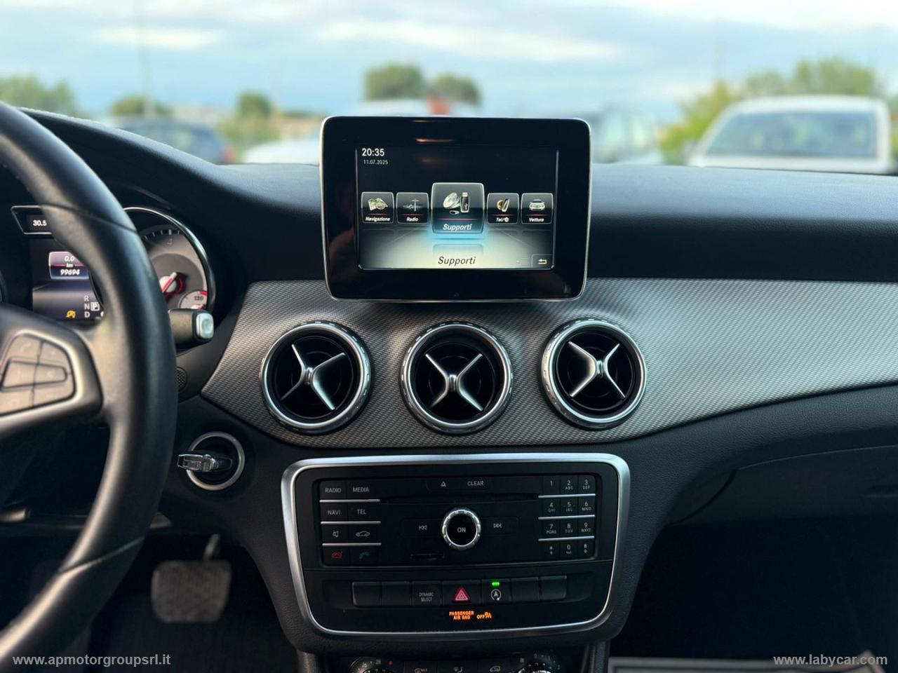 MERCEDES-BENZ GLA 180 d Automatic Executive