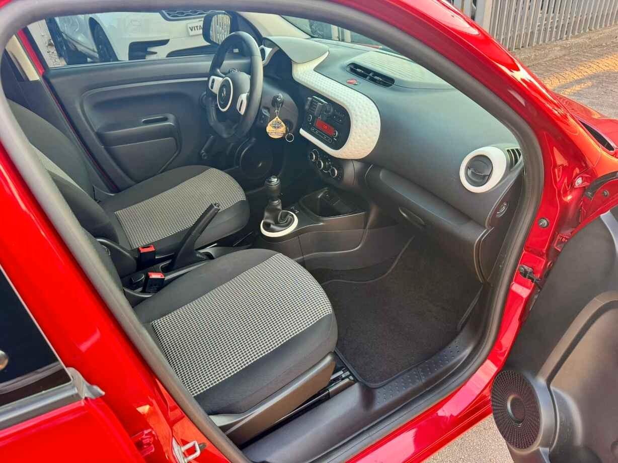 Renault Twingo 1.0 SCe 65 CV Intens *RESTYLING