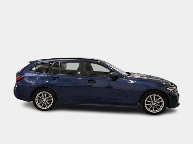 BMW 318 48V Business Advantage Touring auto