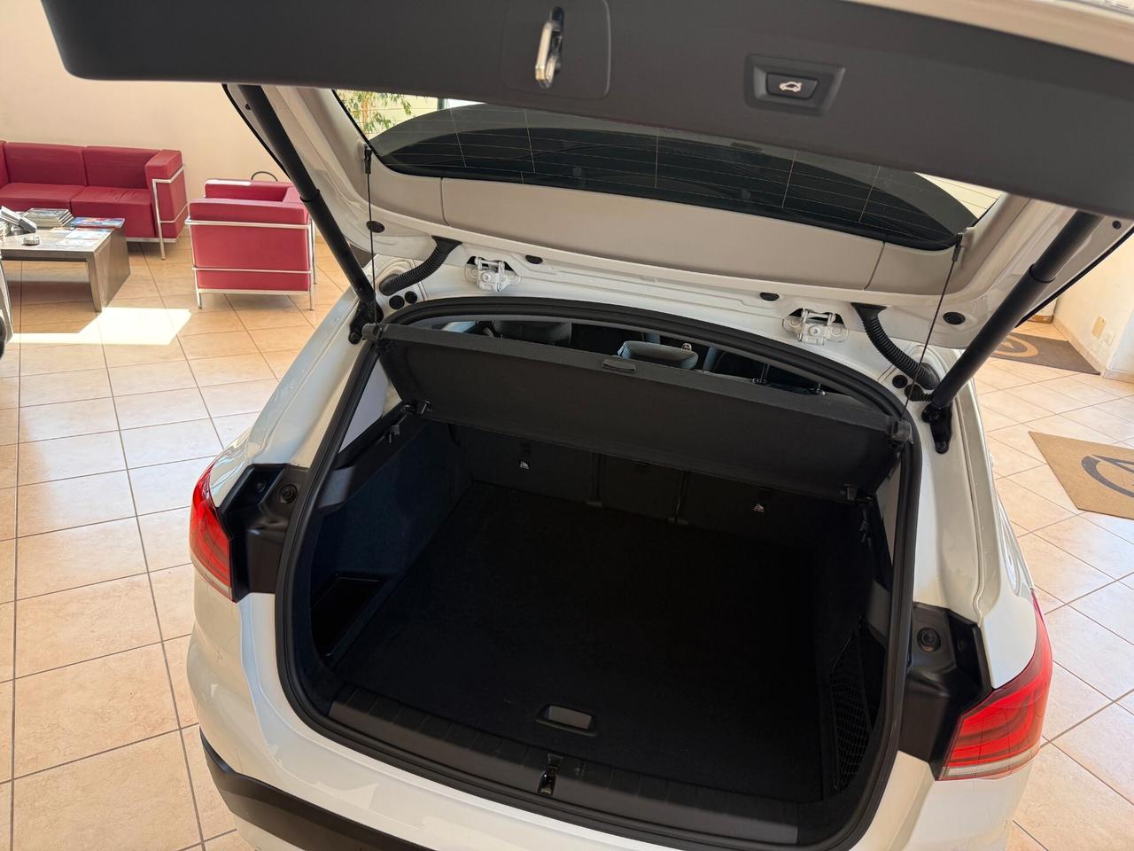 Bmw X1 F48 2022 sdrive16d Business Advantage auto Pelle FullLed CarPlay