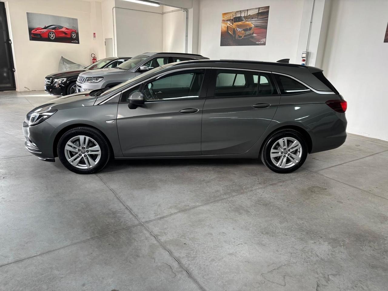 Opel Astra 1.6 CDTi 110CV Sports Tourer Innovation