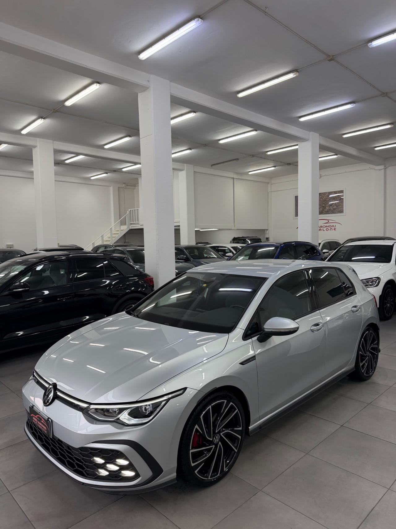 VW GOLF 8 2.0 200 Cv DSG GTD FINANZIABILE