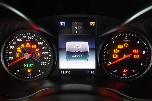 MERCEDES-BENZ CLA sse C Cabrio C 220d 4Matic Automatic Cabrio Premiu